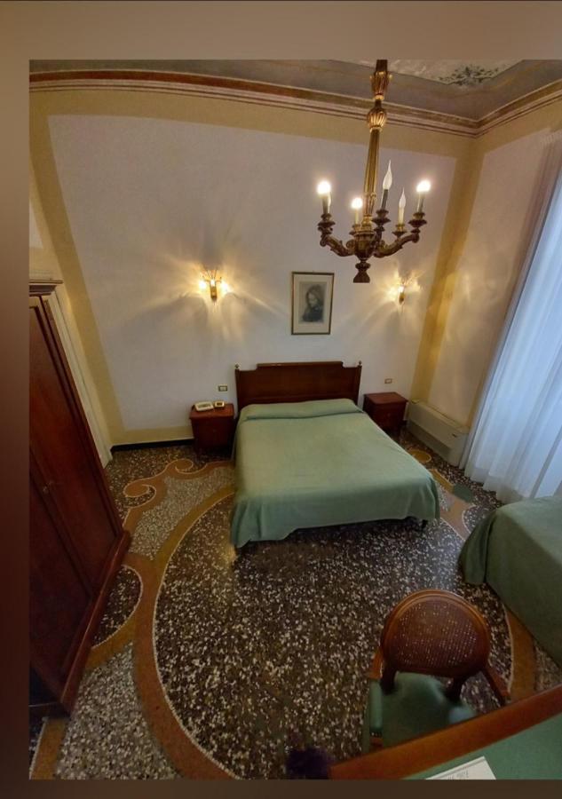Villa Viola Tortone Extérieur photo