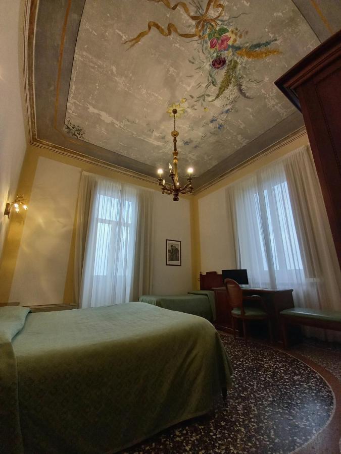 Villa Viola Tortone Extérieur photo