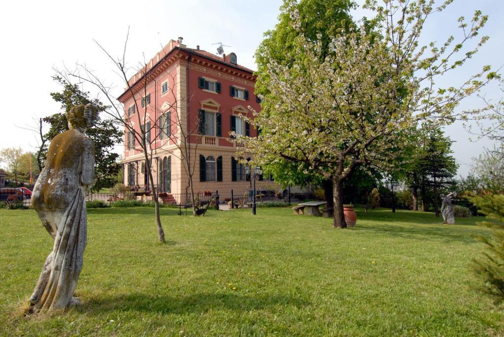 Villa Viola Tortone Extérieur photo
